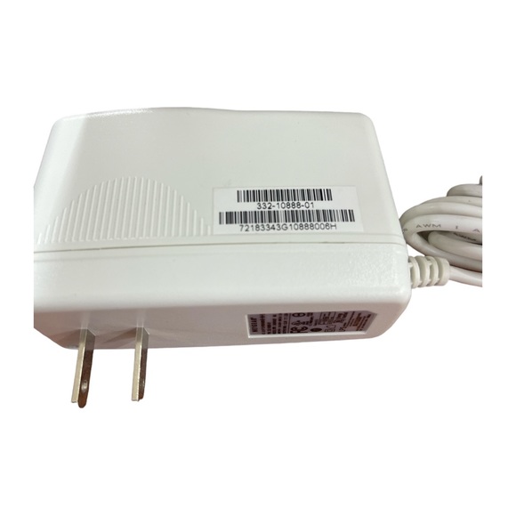 Netgear Orbi RBR50 Wi-Fi Router - Picture 8 of 8